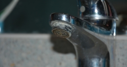 Wasserhärte messen - Wasserenthärtungsanlage
